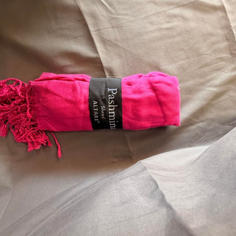 Women's Pink Scarf-wraps